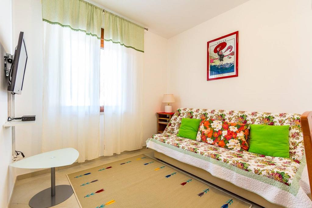 Apartments Racchi Банджоле Экстерьер фото